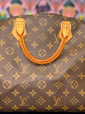 AUTHENTIC LV SPEEDY 30 WITH WALLET